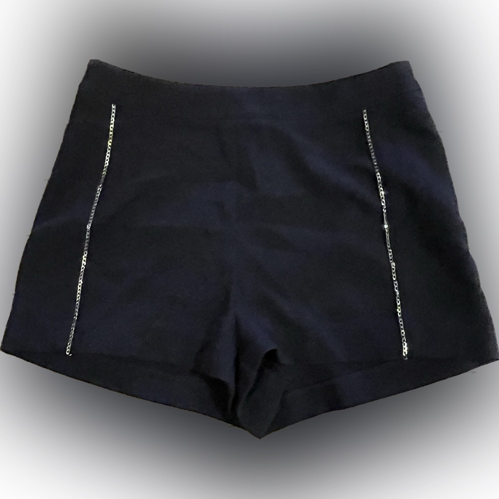 NWOT Forever 21 Shorts w/Gold Chain Detail and Zipper - XS
